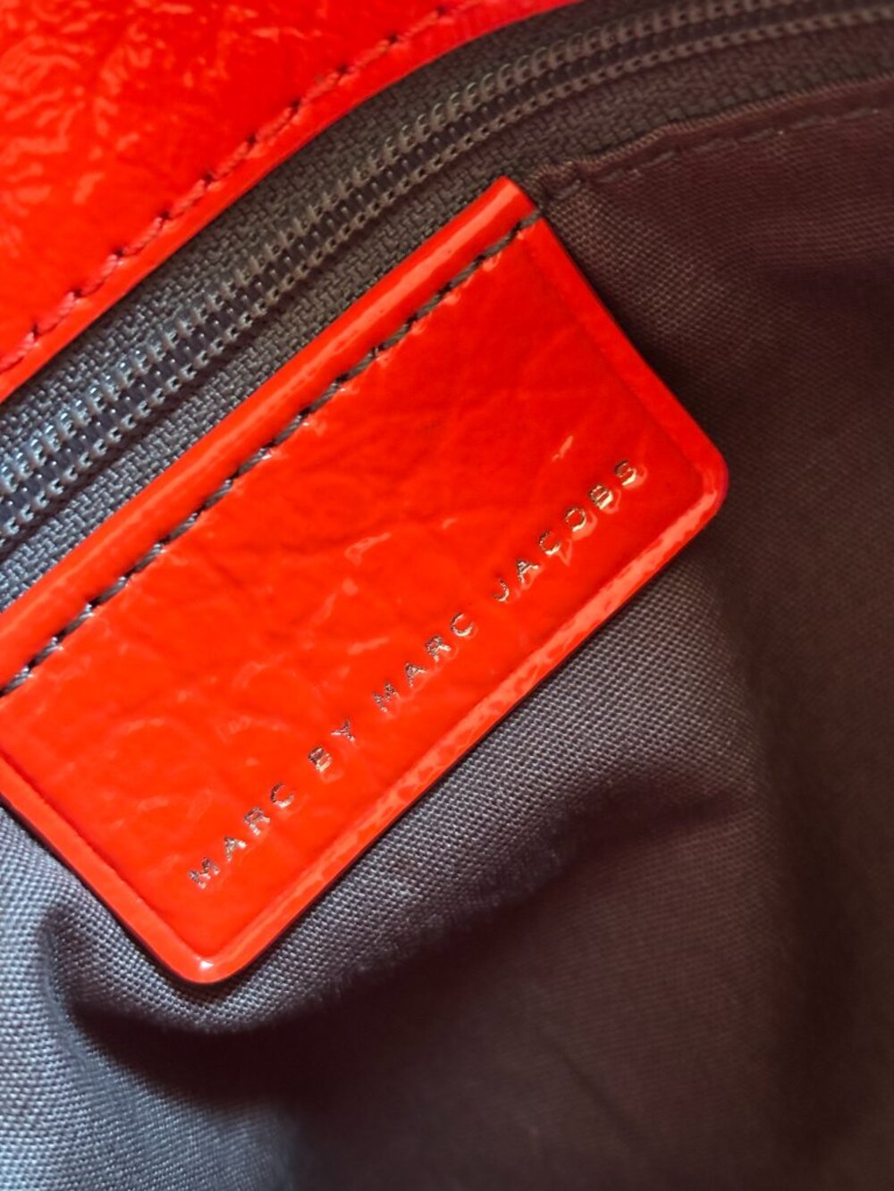 MARC By Marc Jacobs Ball And Chain Bond Bubble Crossbody Bag - Picture 5 of 7